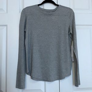 NWT grey Vince long sleeved top Size M